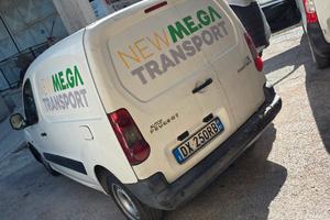 furgone Peugeot partner 