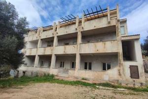 Immobile in asta di 613 m² a La Maddalena