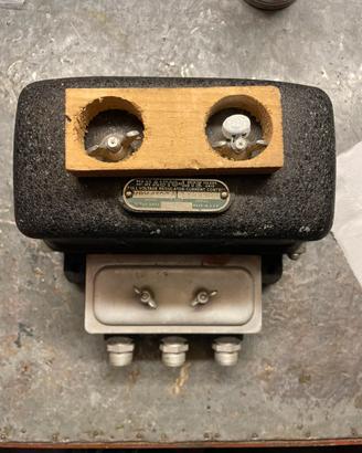 Regolatore di tensione ww2