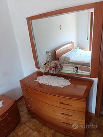 Comó camera da letto con specchio