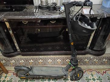 Monopattino, Ninebot Kickscooter MAX G2