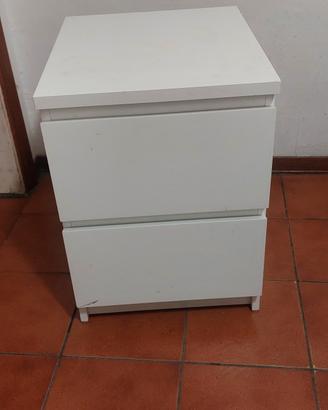 comodini numero 2 