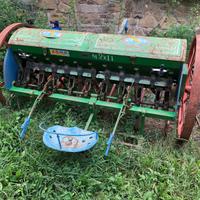 Seminatrice multigerme