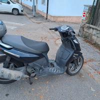 Pezzi di ricambio sportcity 125 2008