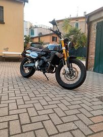 Caballero 500 scrambler