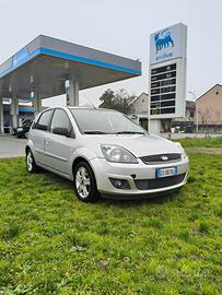 Fiesta 1.2 benzina ok neopatentati