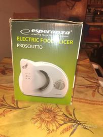 affettatrice in plastica