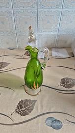 Bottiglia antica di vetro pregiato colorato