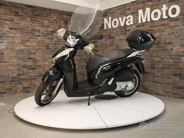 Honda SH 300 ABS MY 16 B2B
