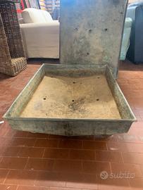 Antiche fioriere di rame