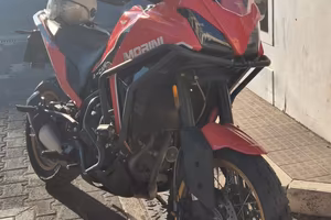 Moto Morini X-Cape 649 - 2023 - 14.000 km 