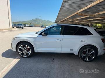 AUDI Q5 2.0 TDI QUATTRO 204 CV IPER FULL