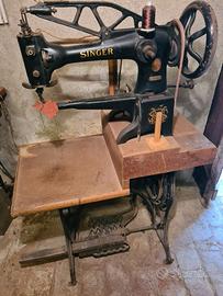 Macchina per cucire a braccio