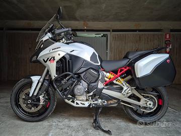 Ducati Multistrada V4S 