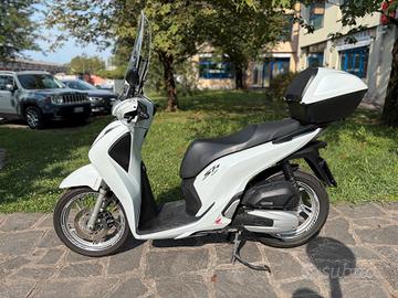 Honda SH 150 GT