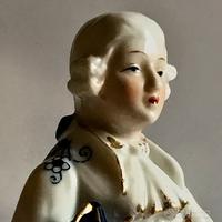 Statua marchio Capodimonte scultura fine biscuit