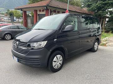 Volkswagen T6.1 Kombi 2.0 TDI 150 CV DSG I 9 posti