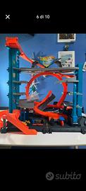 Garage hot wheels