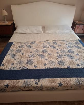 Letto matrimoniale in ecopelle bianca