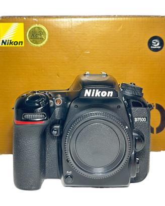 Nikon D7500 (GARANZIA 2 ANNI)