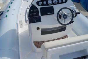 Gommone Novamares Xtreme 25 pronto mare