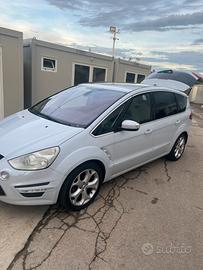 Ford s max