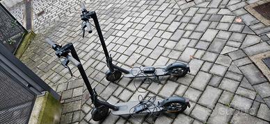 2 monopattini Xiaomi Essential