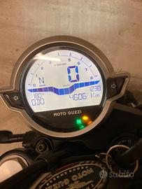 Moto Guzzi V7 V - 2023