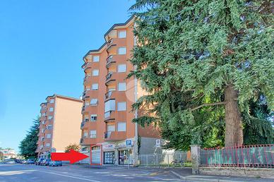 NEGOZIO A GALLARATE