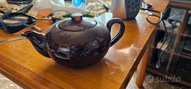 teiera in ceramica