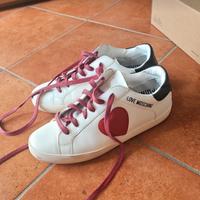 Sneakers Love Moschino tg.39