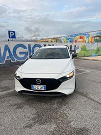 Mazda 3 Mazda3 1.8L Skyactiv-D Executive