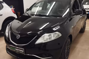 Lancia Ypsilon 1.2 69 CV 5 porte GPL Ecochic Mya