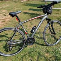 Bicicletta da uomo ibrida