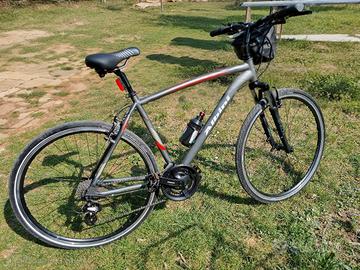 Bicicletta da uomo ibrida