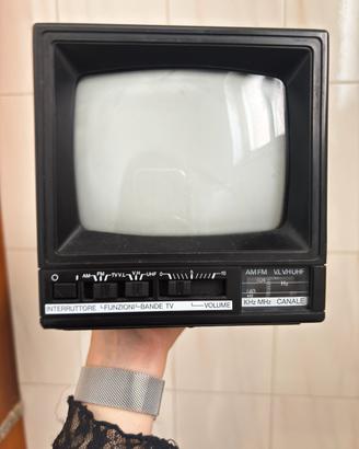 Televisore vintage GBC 5 con radio AM/FM