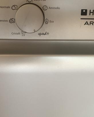 Lavastoviglie Ariston hotpoint LKF 7M
