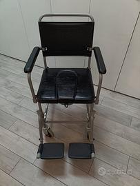 Sedia a Rotelle WC per disabili