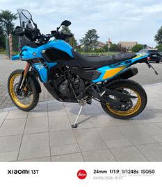 Yamaha Ténéré 700 Rally con 2.400 km. 02-26