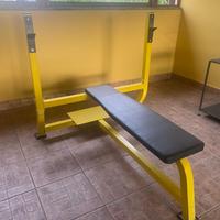 Panca piana per palestra