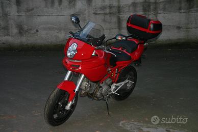 Ducati 1000 ds