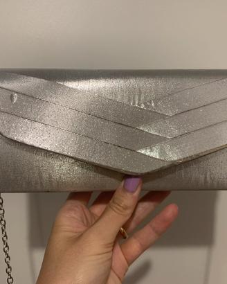Pochette rigida argentata da cerimonia