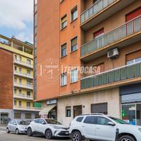 Locale commerciale di 20 mq con possibilità di cam