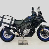 Suzuki V-Strom 650 DL XT con valigie in alluminio