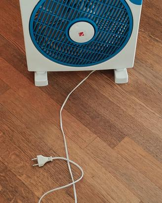Ventilatore con griglia e timer