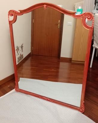 specchio con cornice vintage rosso antico