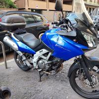Suzuki V Strom DL 650 - 2004