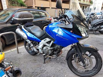 Suzuki V Strom DL 650 - 2004