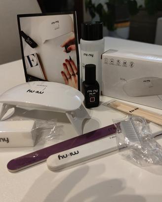Kit unghie con lampada UV