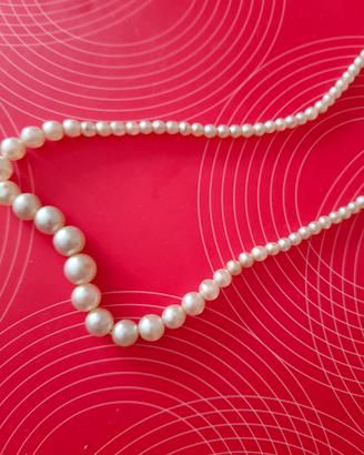 collana di perle di due dimensioni anni 70